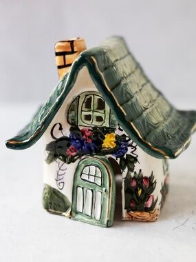 Blue Sky Skies Clayworks Heather Goldminc Garden Cottage Tealight House 2000